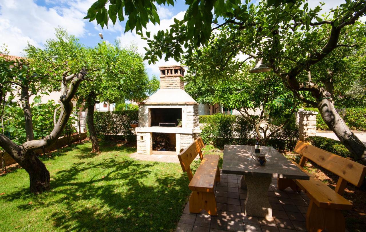 Guest House Ljubica Medulin Kültér fotó