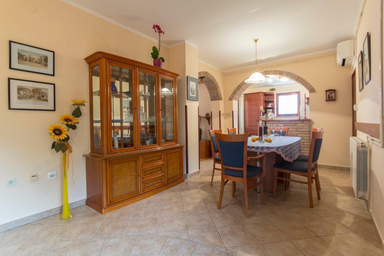 Guest House Ljubica Medulin Kültér fotó