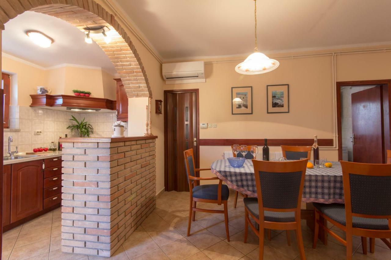 Guest House Ljubica Medulin Kültér fotó